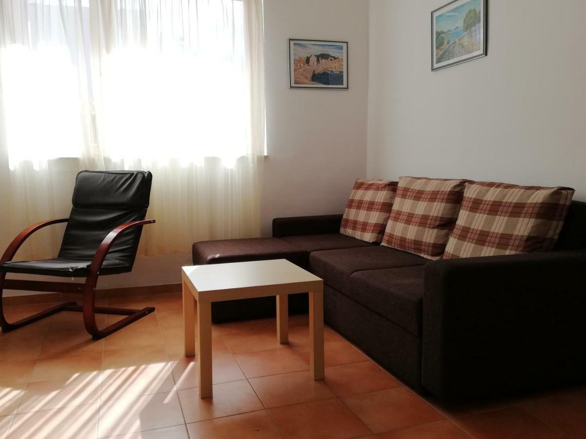 Kod Male Gospe Villa Tribalj Buitenkant foto