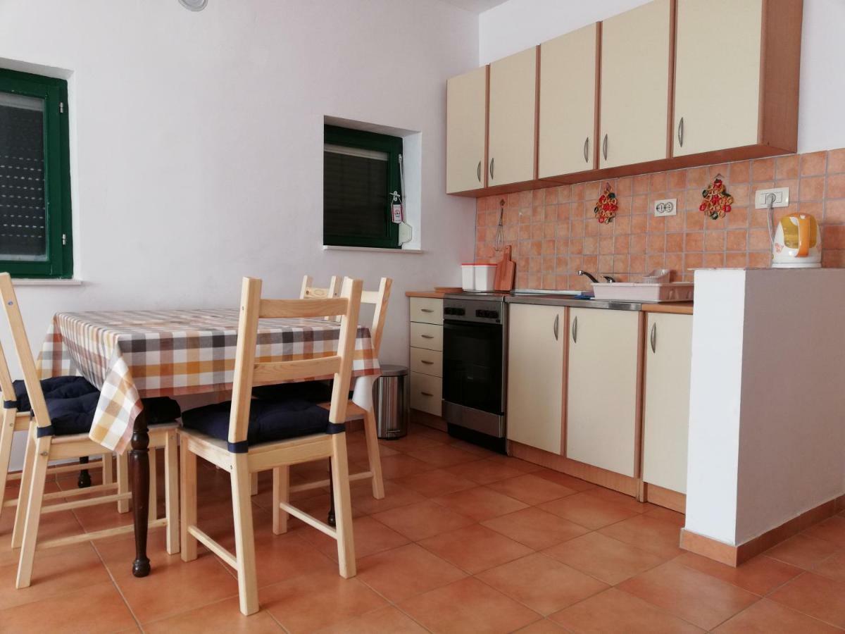 Kod Male Gospe Villa Tribalj Buitenkant foto
